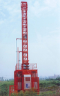 Красная белая башня быстрого развертывания телескопическая для вися антенны связи